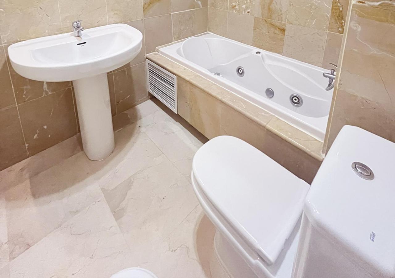 Apartamento Primera Linea Estepona By Isa Hoteles Экстерьер фото